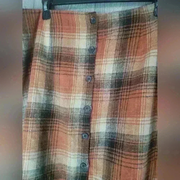 2 piece Orange and black flannel skirt and cropped top jacket. No tags size 16W - Picture 2 of 6